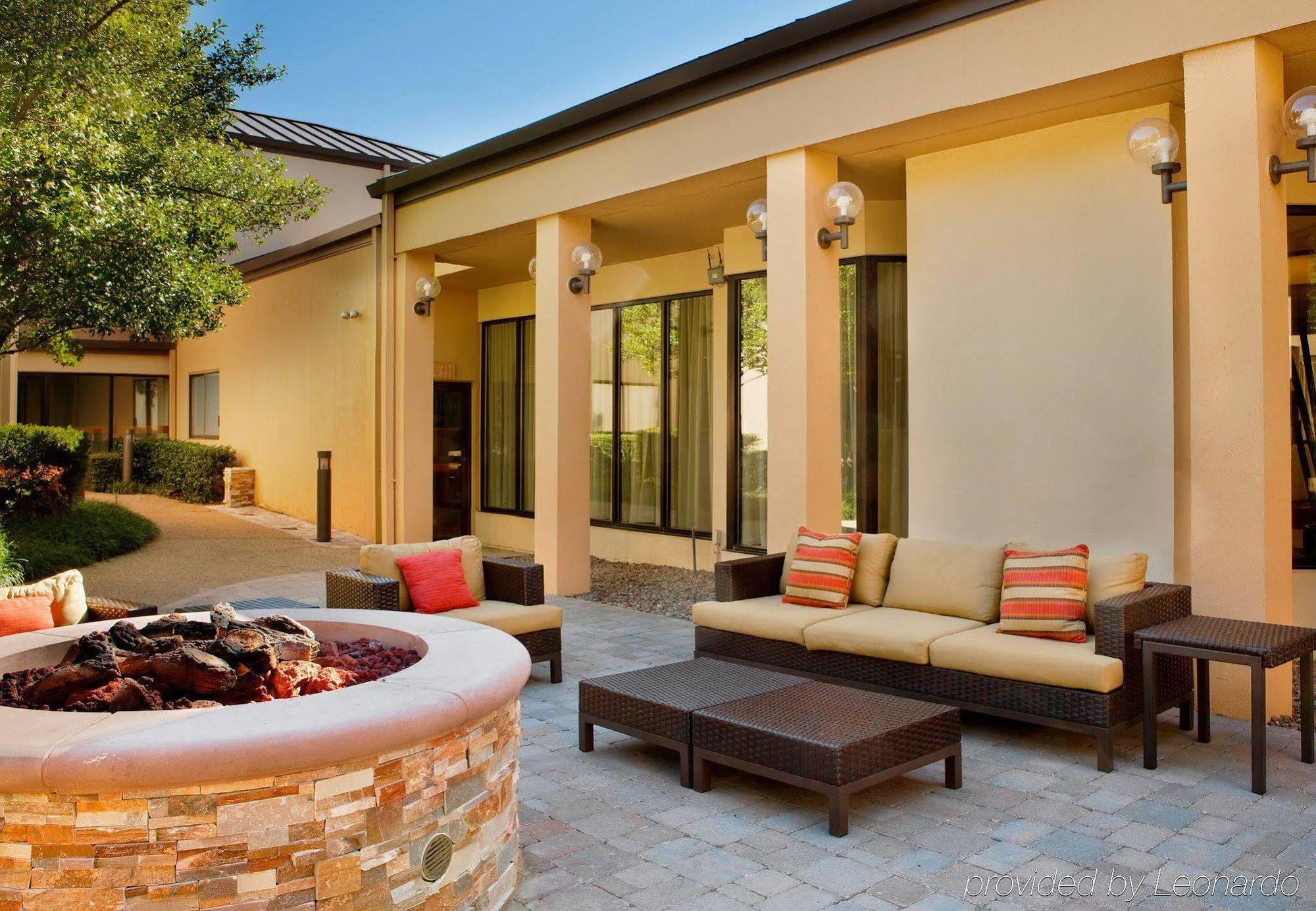 Courtyard Dallas Las Colinas Irving Exterior photo